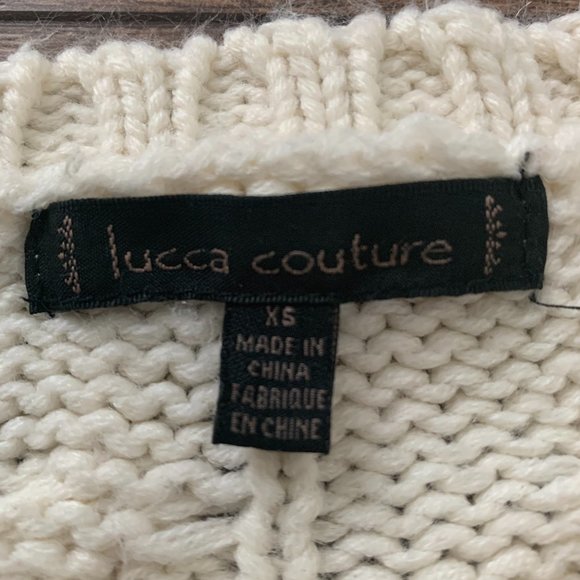 White XS cropped sweater - Picture 4 of 4